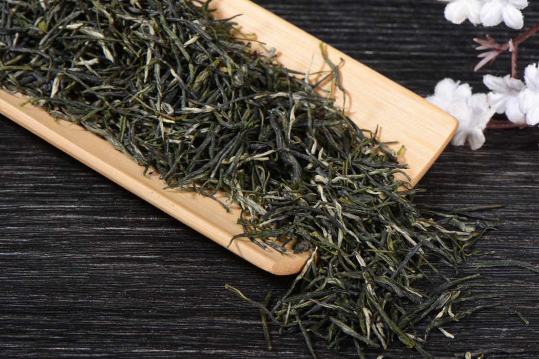Imperial Lu Shan Yun Wu Green Tea of Jiangxi