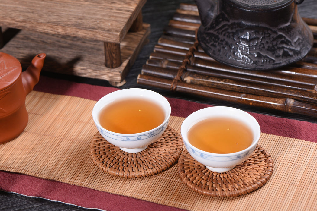 Shui Jin Gui "Golden Water Turtle" Wu Yi Rock Oolong Tea