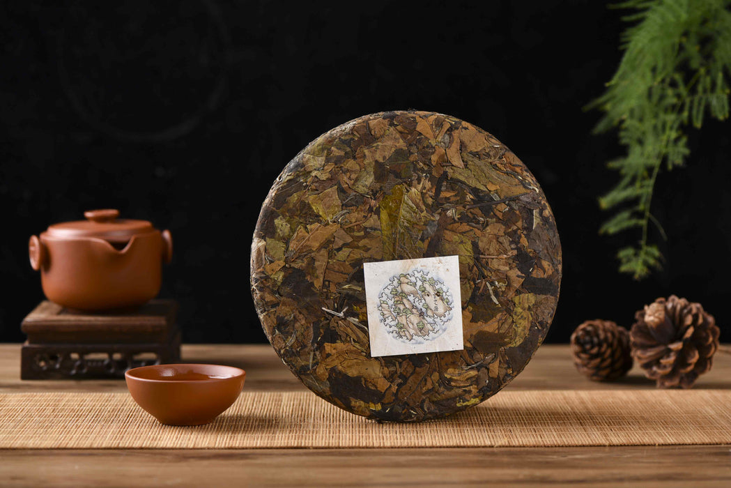 2020 Yunnan Sourcing "Mengku Gu Shu Bai Cha" White Tea Cake