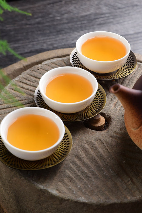 2020 Yunnan Sourcing "Wu Liang Mountain" Wild Arbor Raw Pu-erh Tea Cake