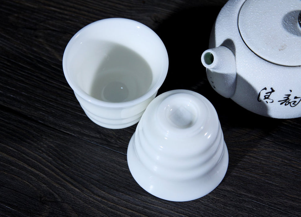 Jingdezhen Porcelain "Ribbed" Cup in Gift Box * 60ml