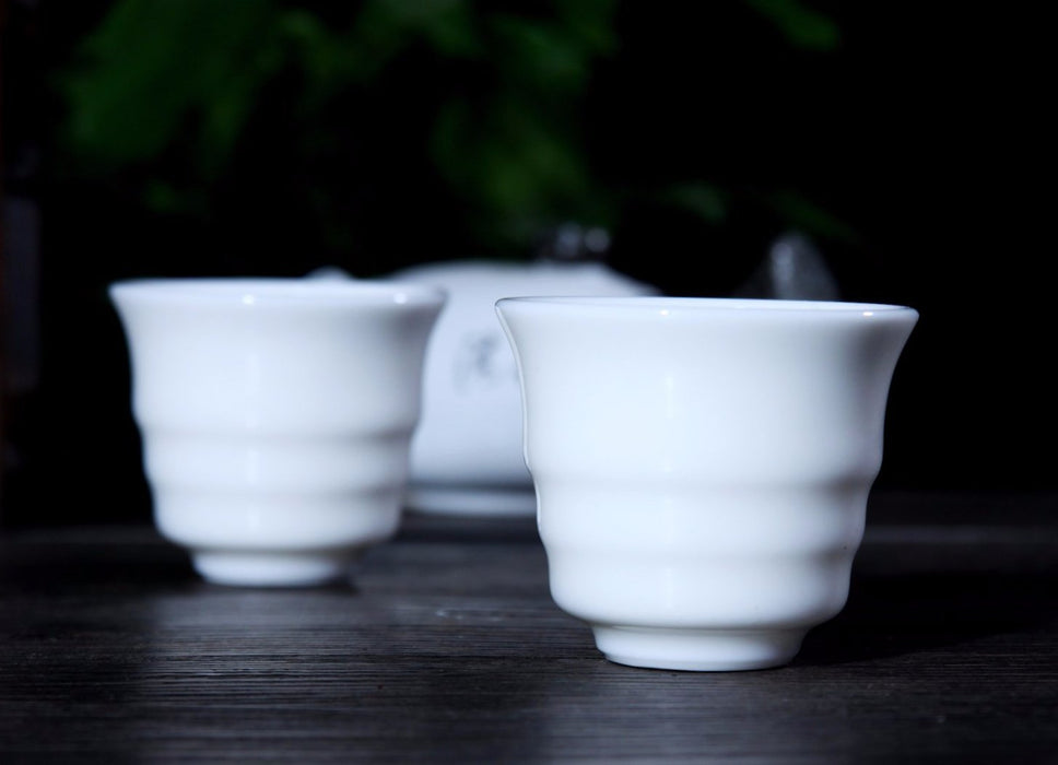 Jingdezhen Porcelain "Ribbed" Cup in Gift Box * 60ml
