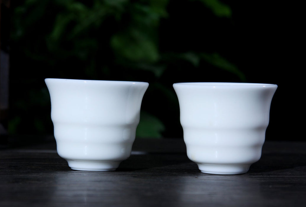 Jingdezhen Porcelain "Ribbed" Cup in Gift Box * 60ml