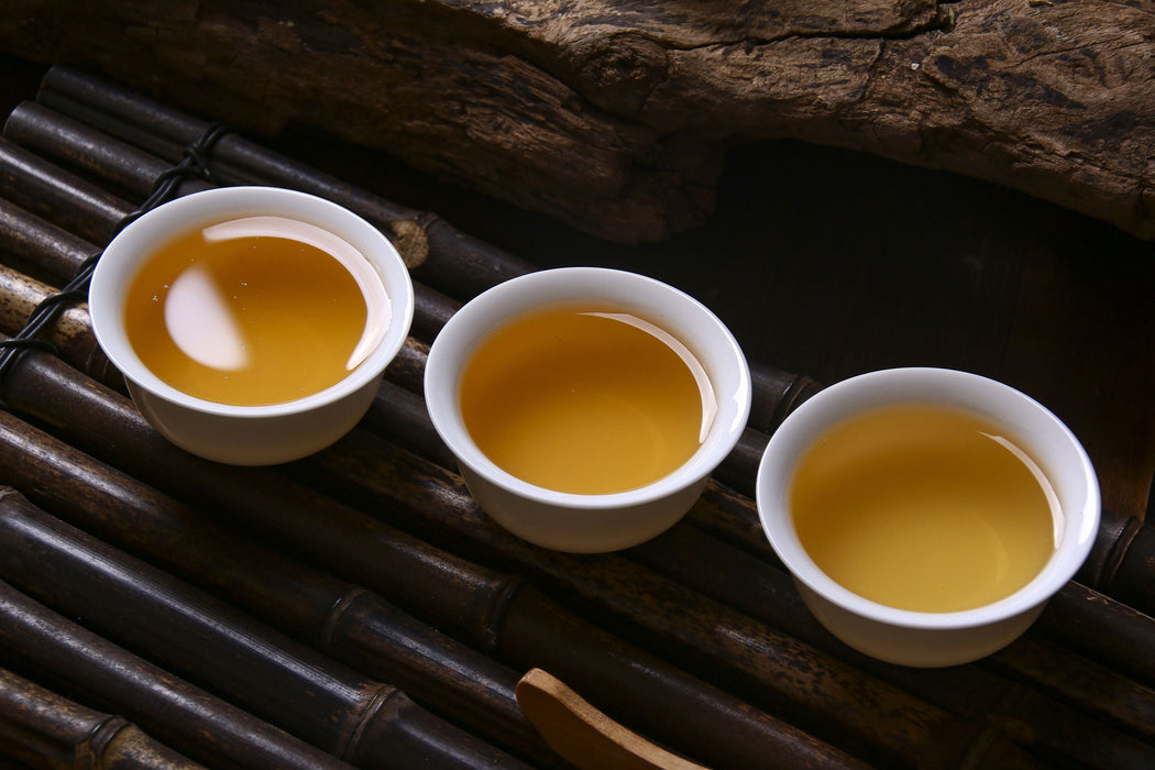 2021 Yunnan Sourcing "Autumn Lao Huang Di" Raw Pu-erh Tea Cake