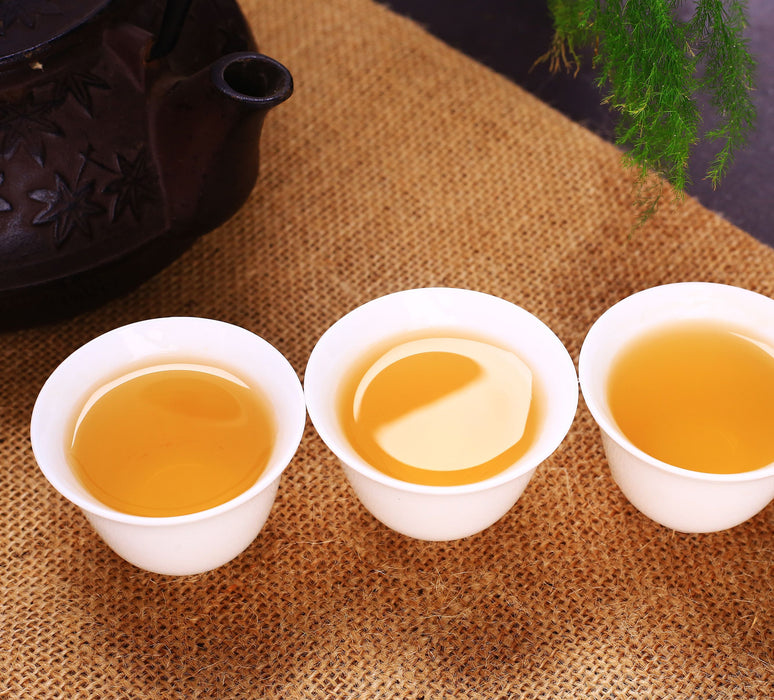Middle Mountain "Saturn Peach Aroma" Dan Cong Oolong Tea