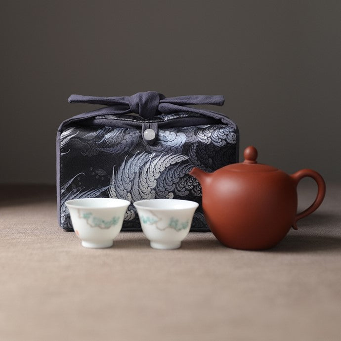 "Wings and Wind" Cloth Carrying Case for Teapot & Cups